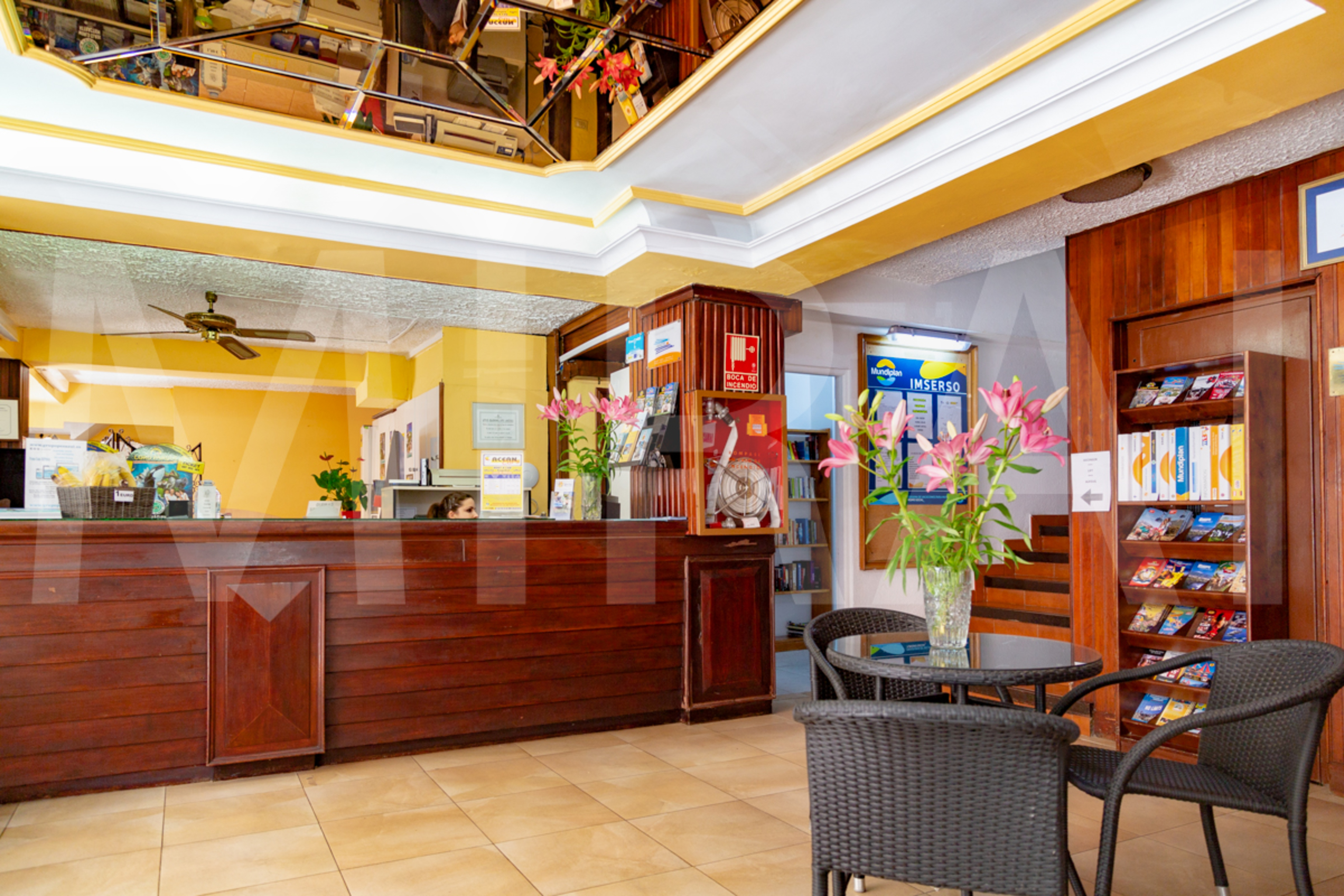 Hotel Tropical
