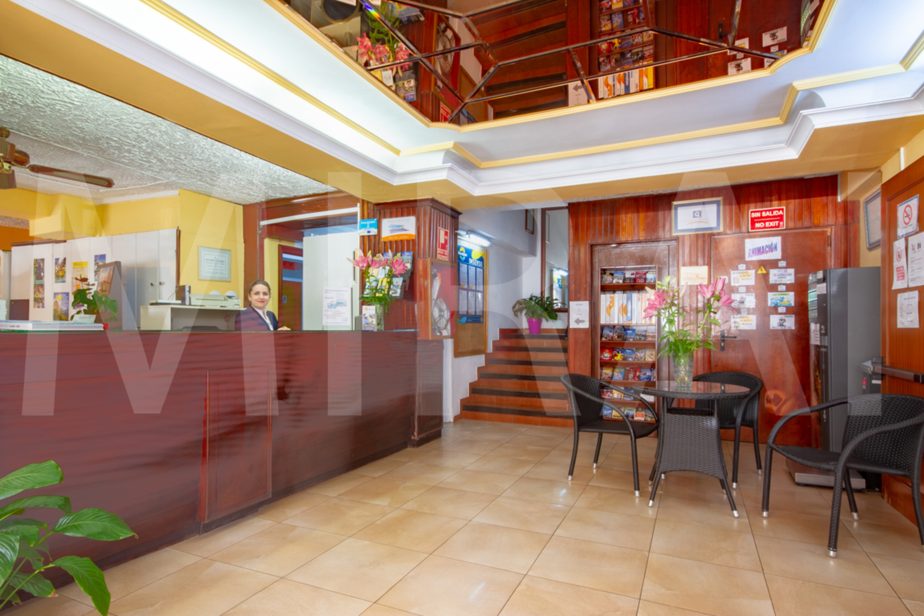 Hotel Tropical