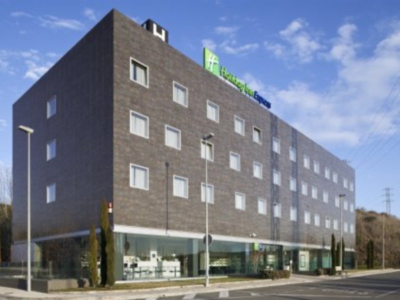 Holiday Inn Express Pamplona in Pamplona!