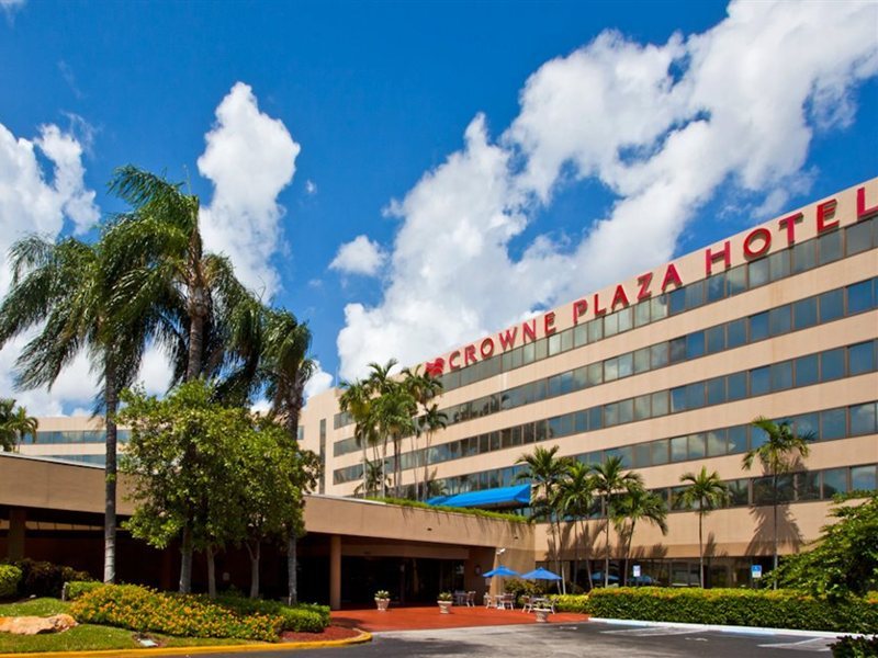 Sonesta Miami Airport  (former Crowne Plaza Miami Airport) in Hialeah!