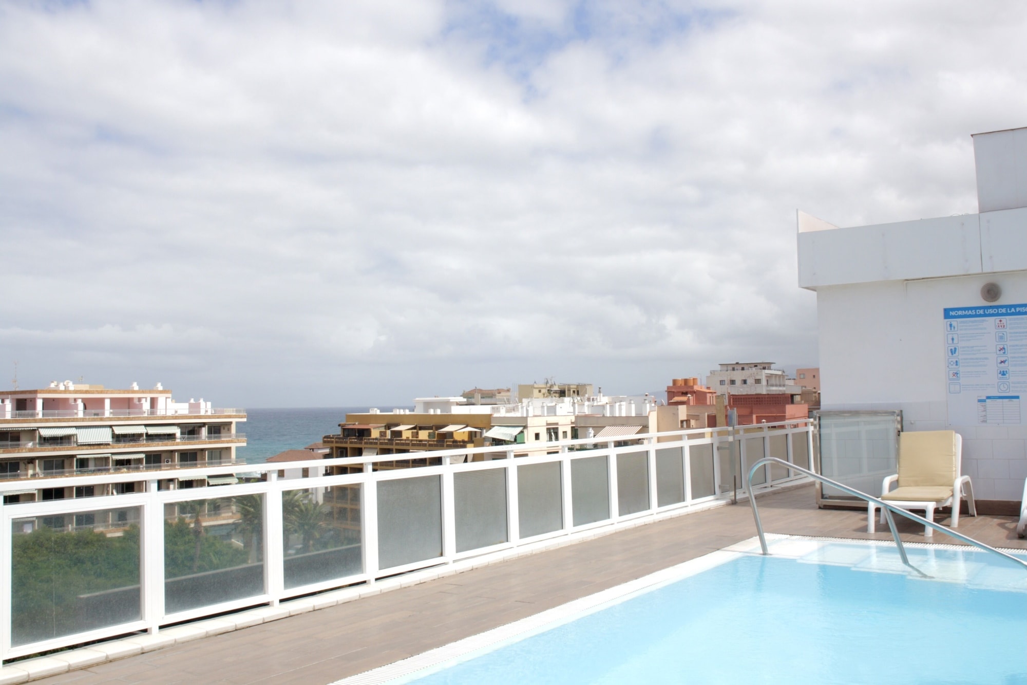 Hotel Tropical