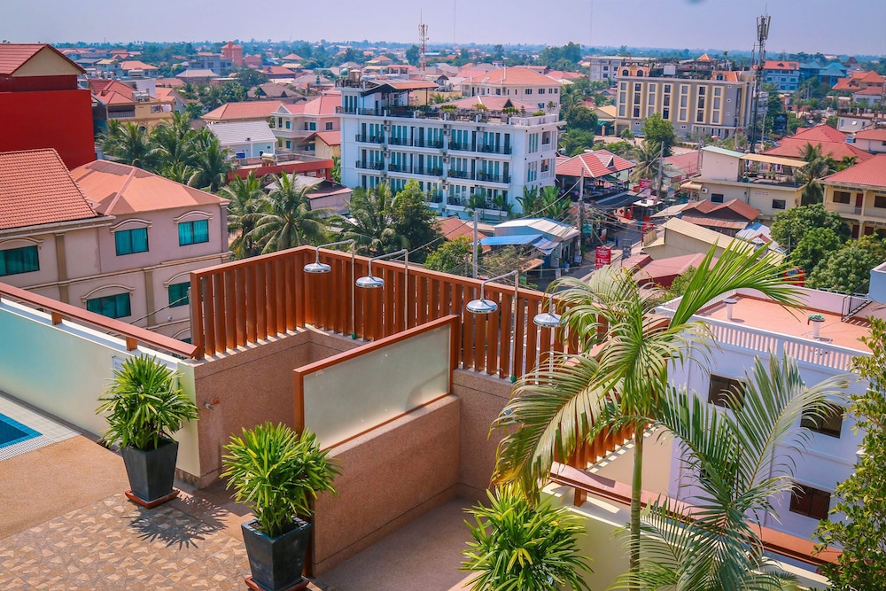 Cheathata CTA Hotel Siem Reap (ex Cheathata Angkor Hotel)