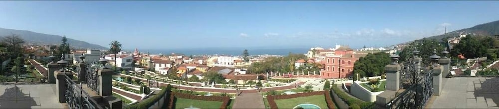 Hotel Tropical
