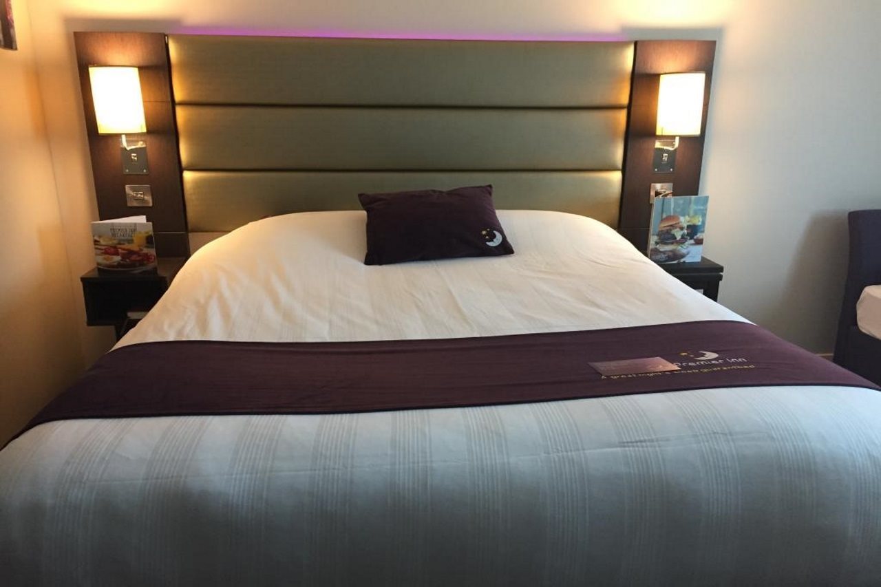 Hotellbilder av Premier Inn London Wimbledon South - nummer 1 av 17