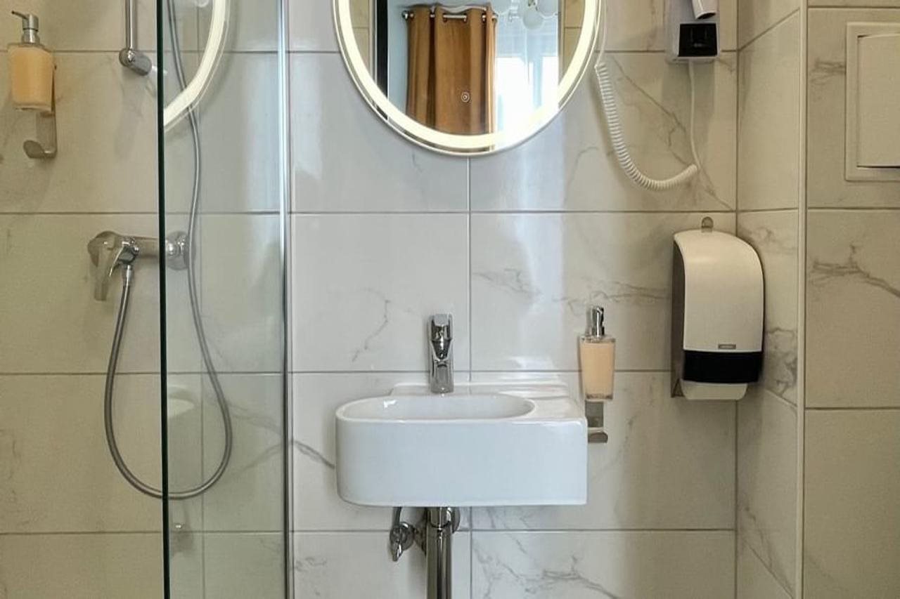 Nur Suite Hotel