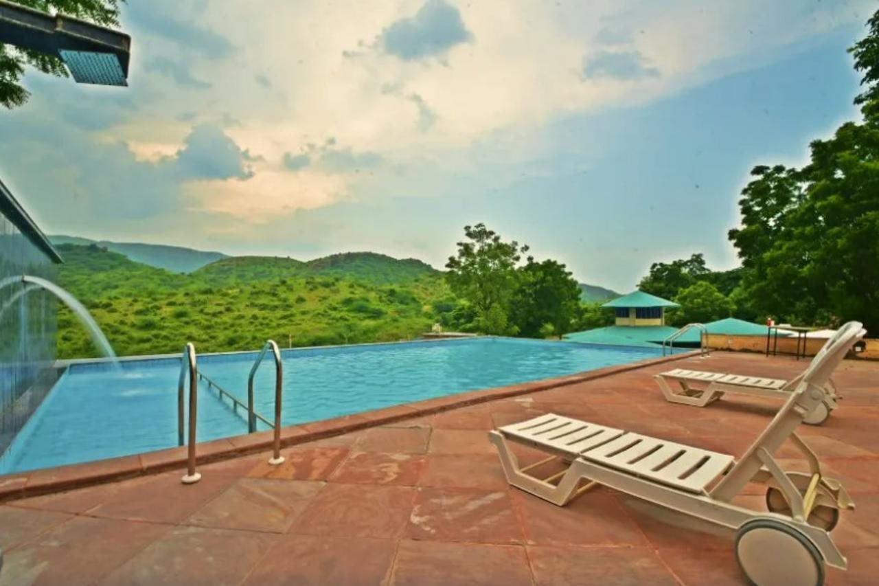 Matts Resort Udaipur by Shrigo Hotels