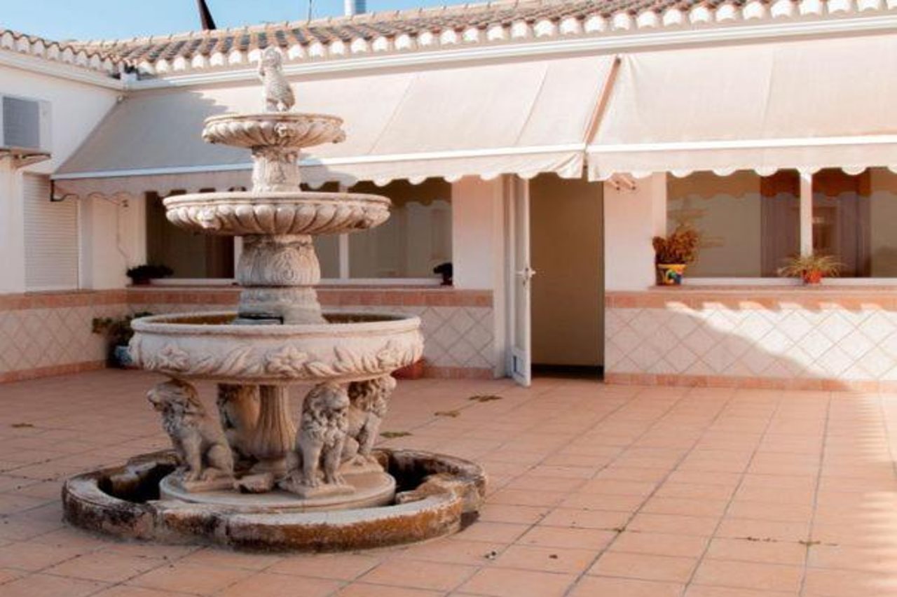 Hotel Lindaraja