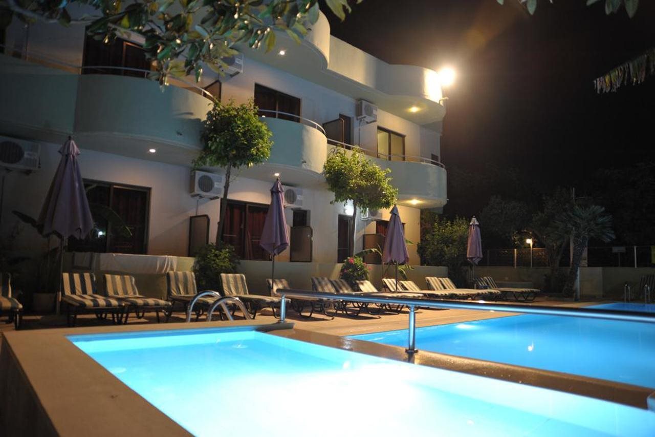 Anseli Hotel Apartments And Studios