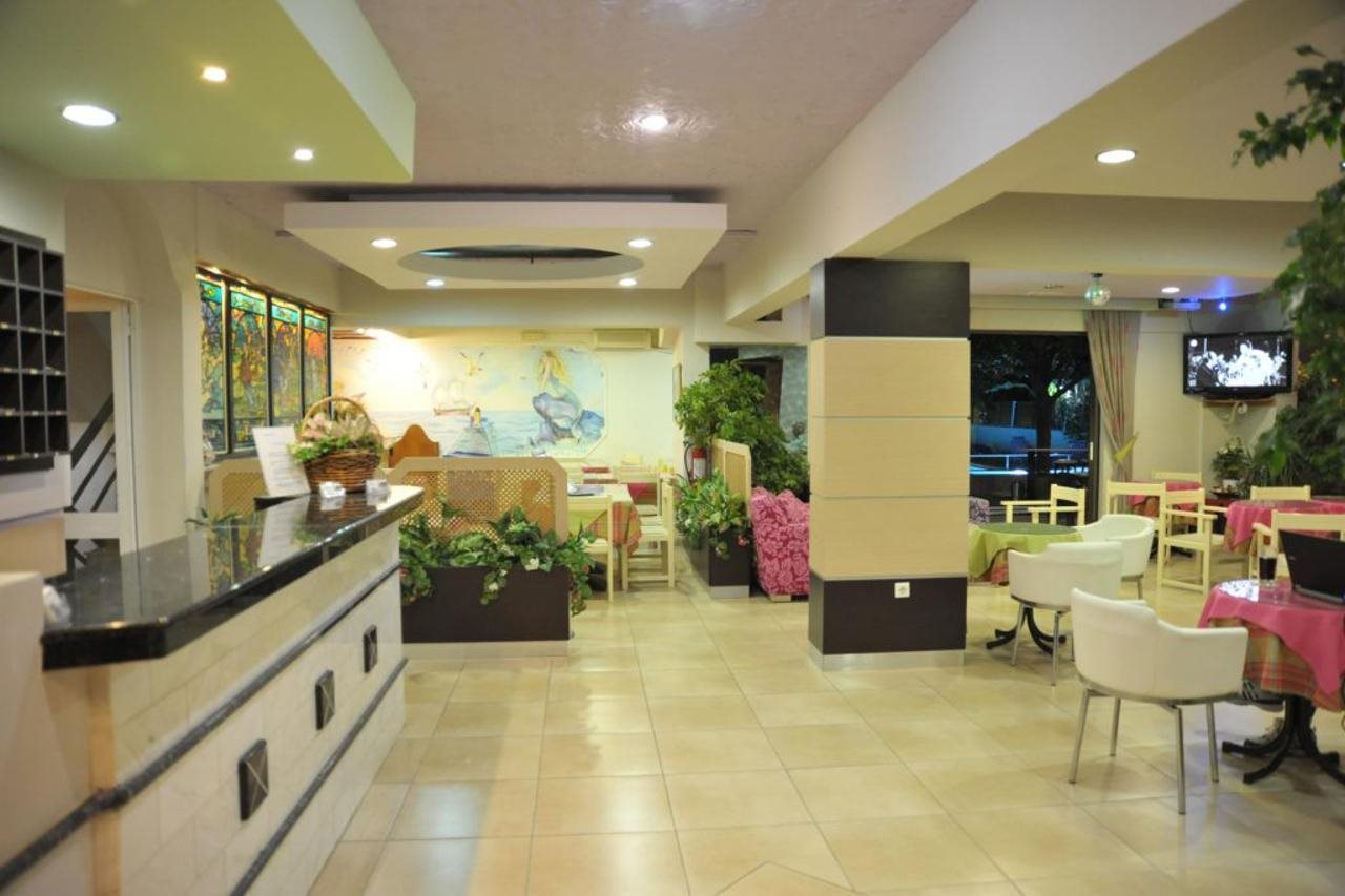 Anseli Hotel Apartments And Studios
