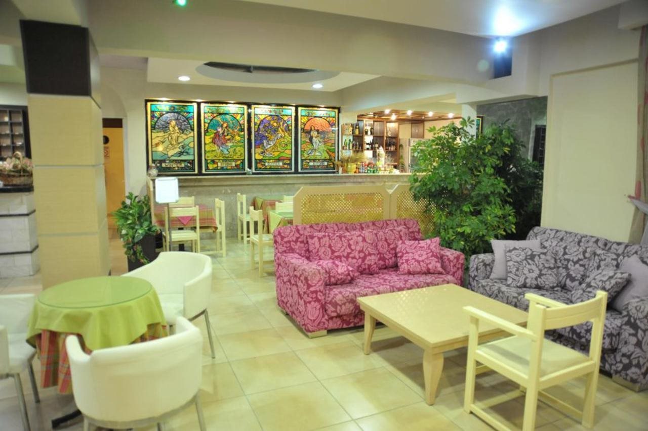 Anseli Hotel Apartments And Studios