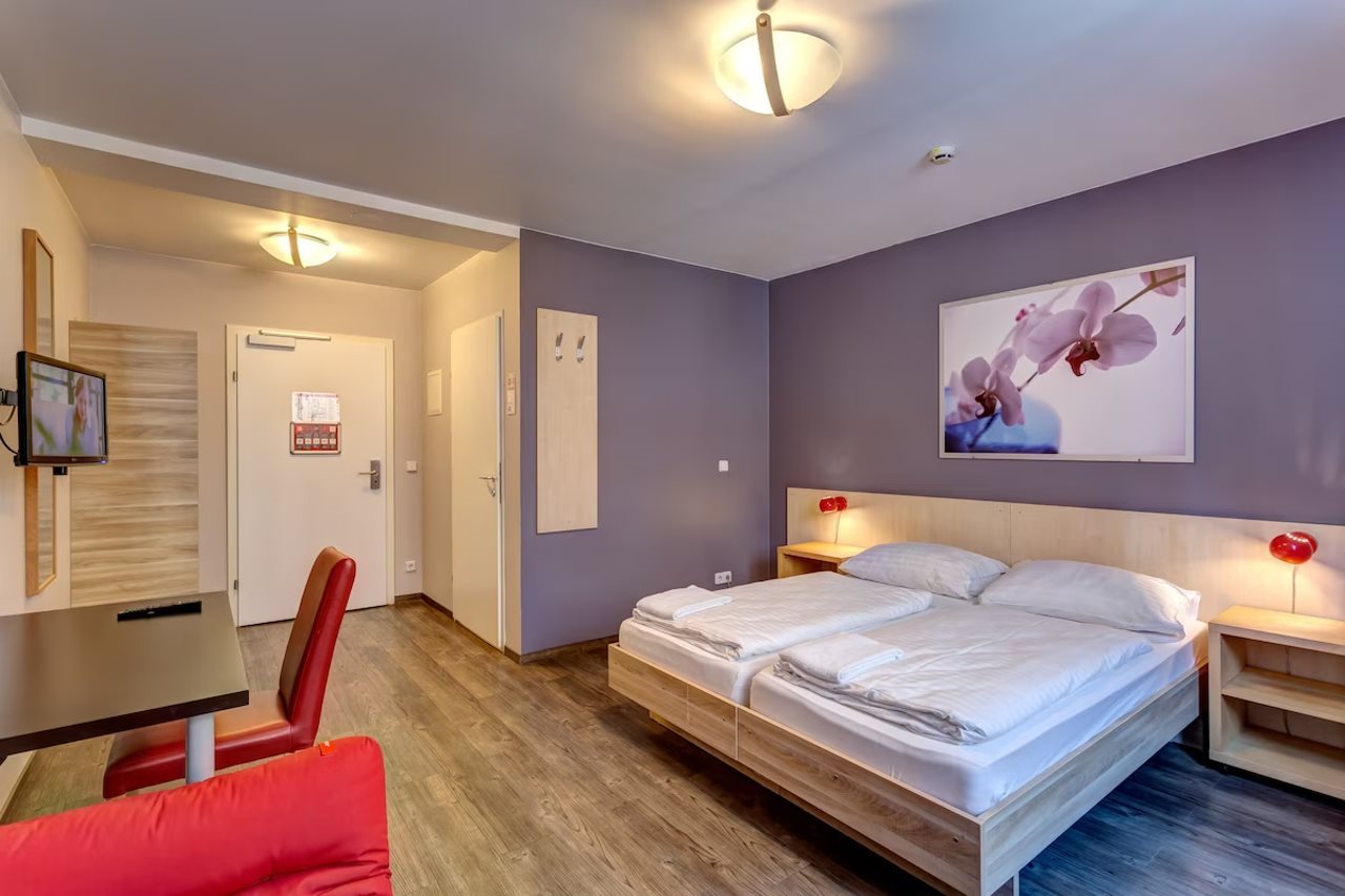 MEININGER Hotel Vienna Central Station