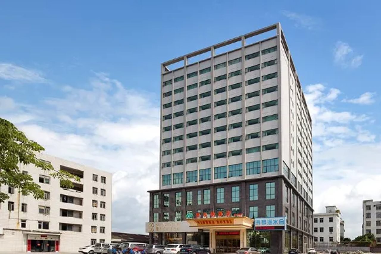 Vienna Hotel (Shenzhen Xiongfeng Road)