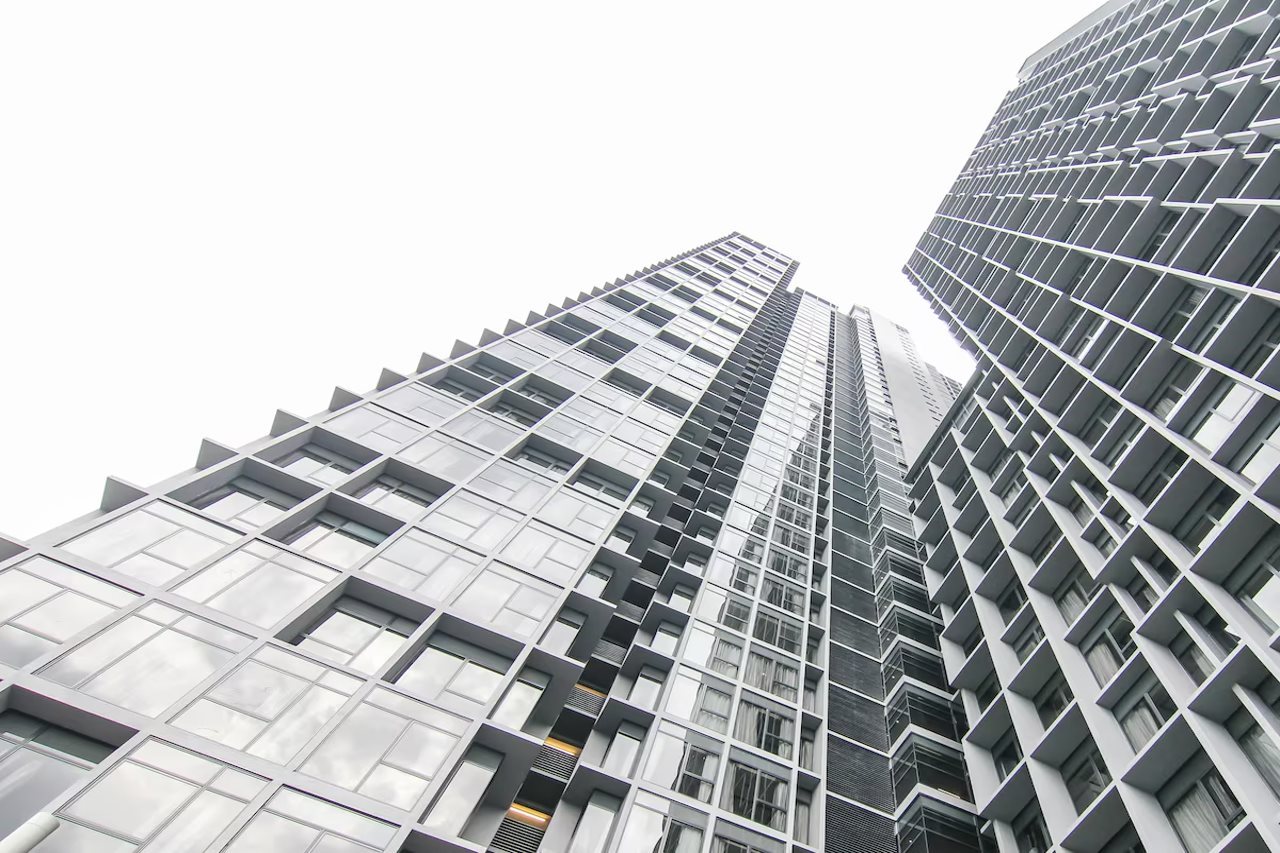 Expressionz KLCC by Wodages