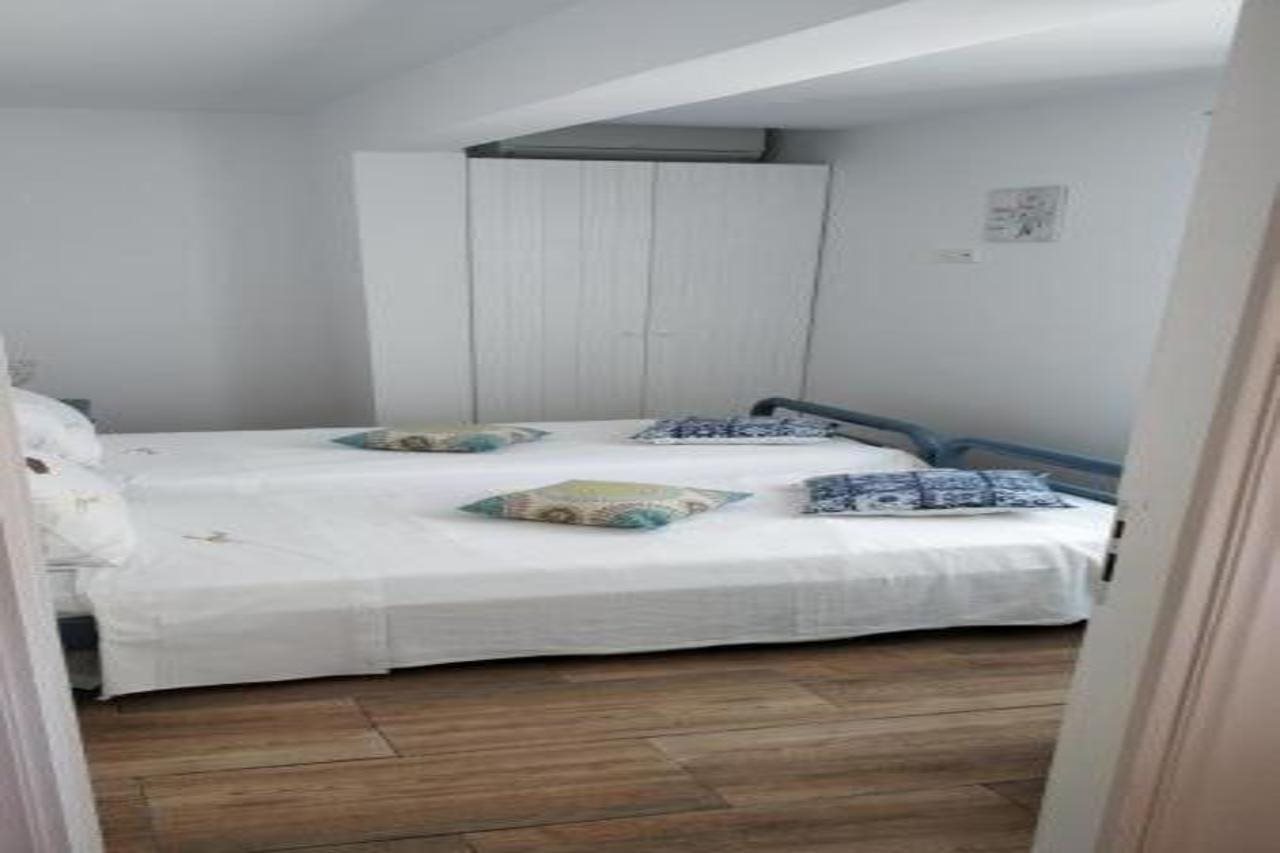 Flag Suites
