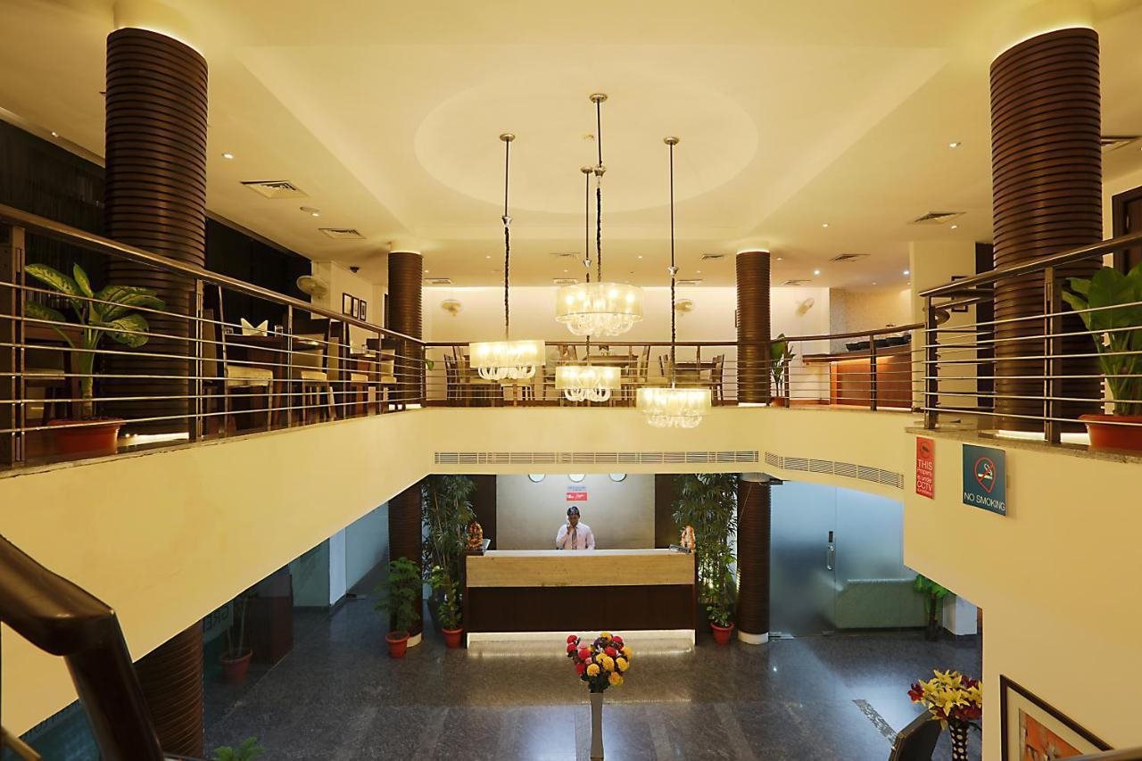 Hotel Arch Plaza