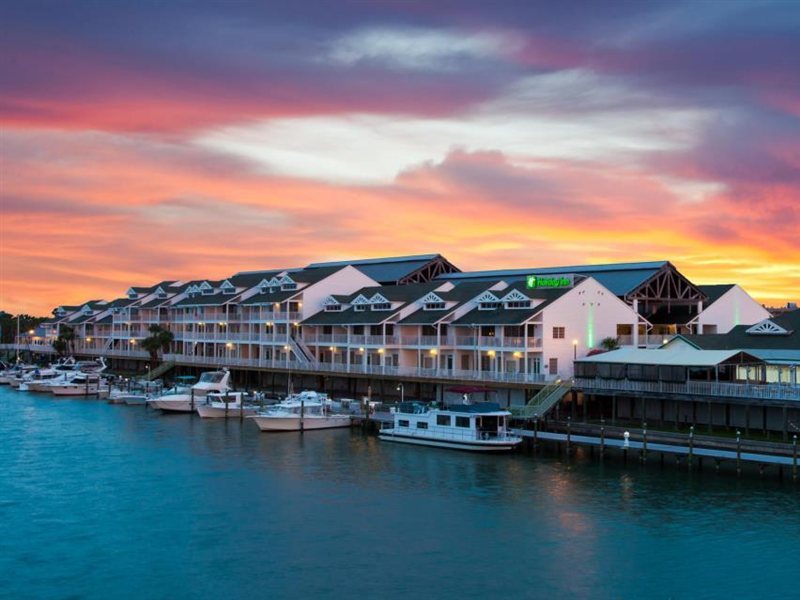 Holiday Inn and Suites Clearwater Beach S-Harbourside (ex Holiday Inn Harbourside Indian Rocks) in Clearwater!