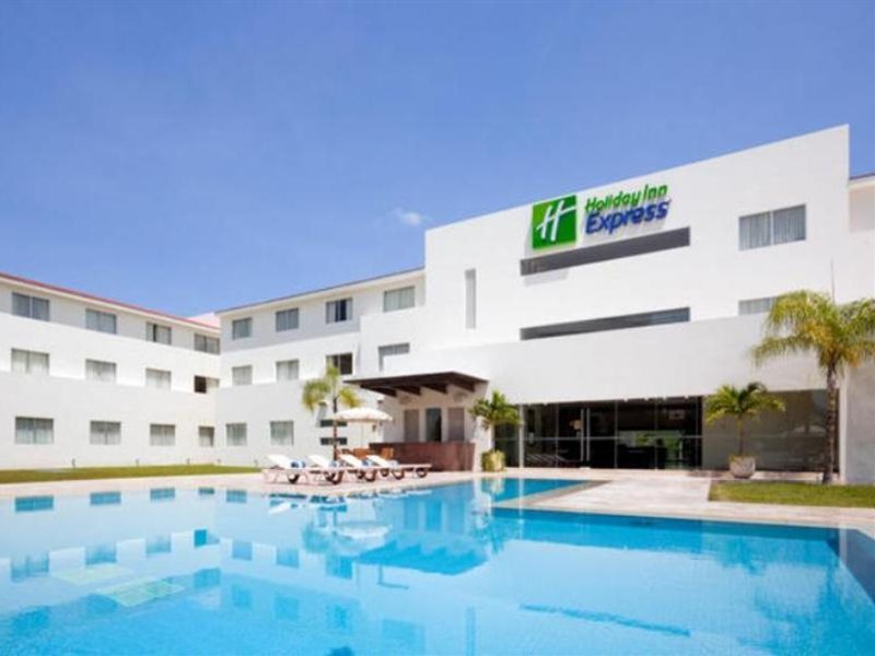 Wyndham Garden Playa del Carmen (ex Holiday Inn Express Playacar) in Playa del Carmen!