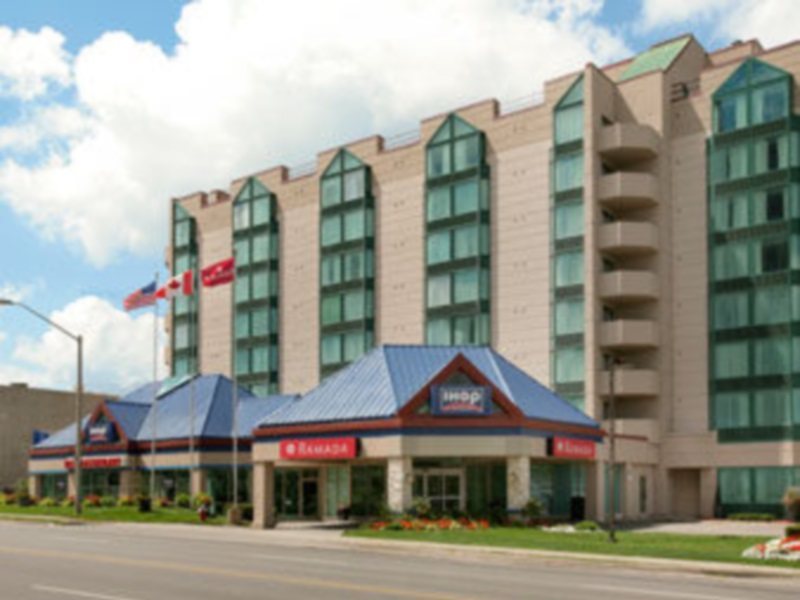 Ramada Niagara Falls (ex Plaza) in Niagara Falls!