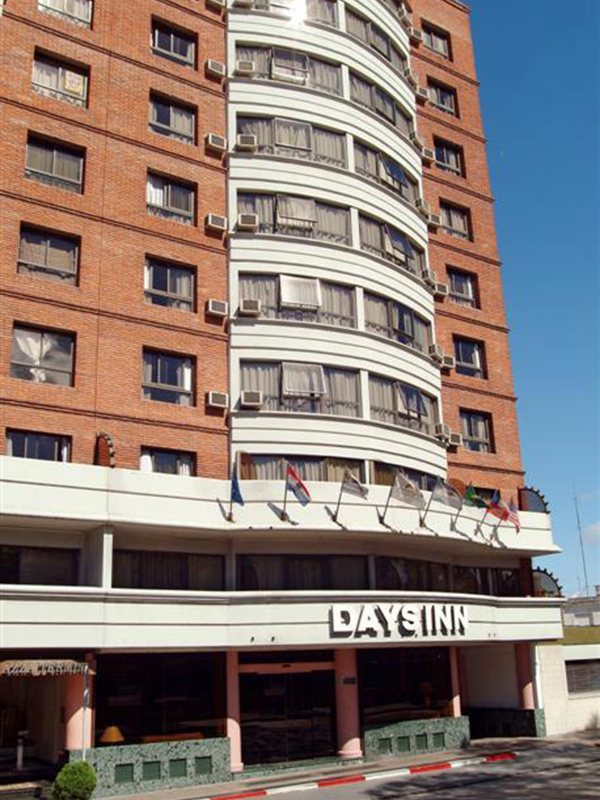 Days Inn Montevideo in Montevideo!