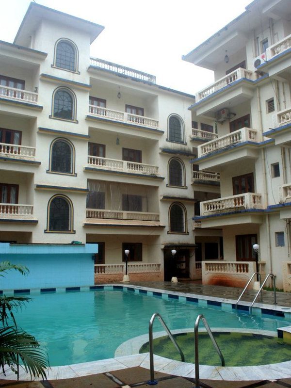 Side Image 1