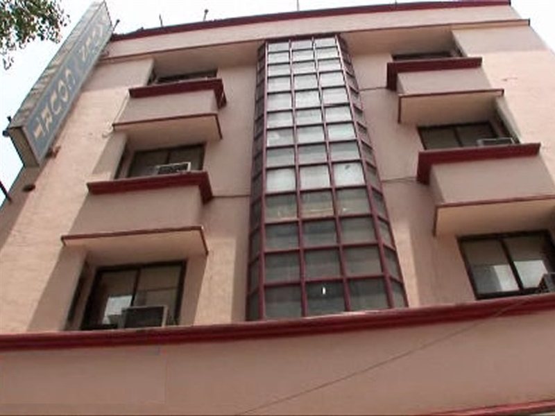 Side Image 1