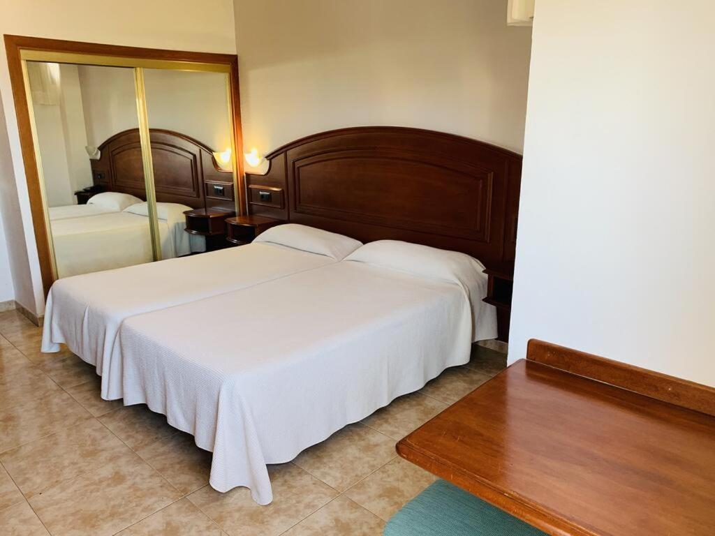 Hotel Tropical