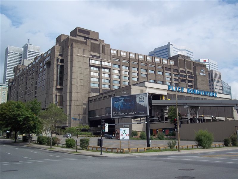 Hilton Montreal Bonaventure in Longueuil!