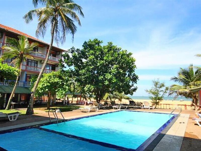 Topaz Beach Hotel