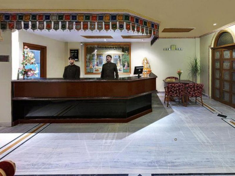 Maharani Plaza
