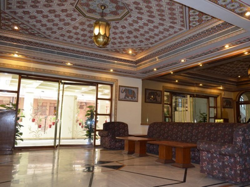 Maharani Plaza