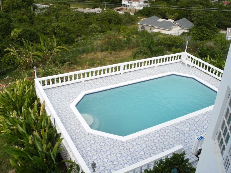 Emerald Villas