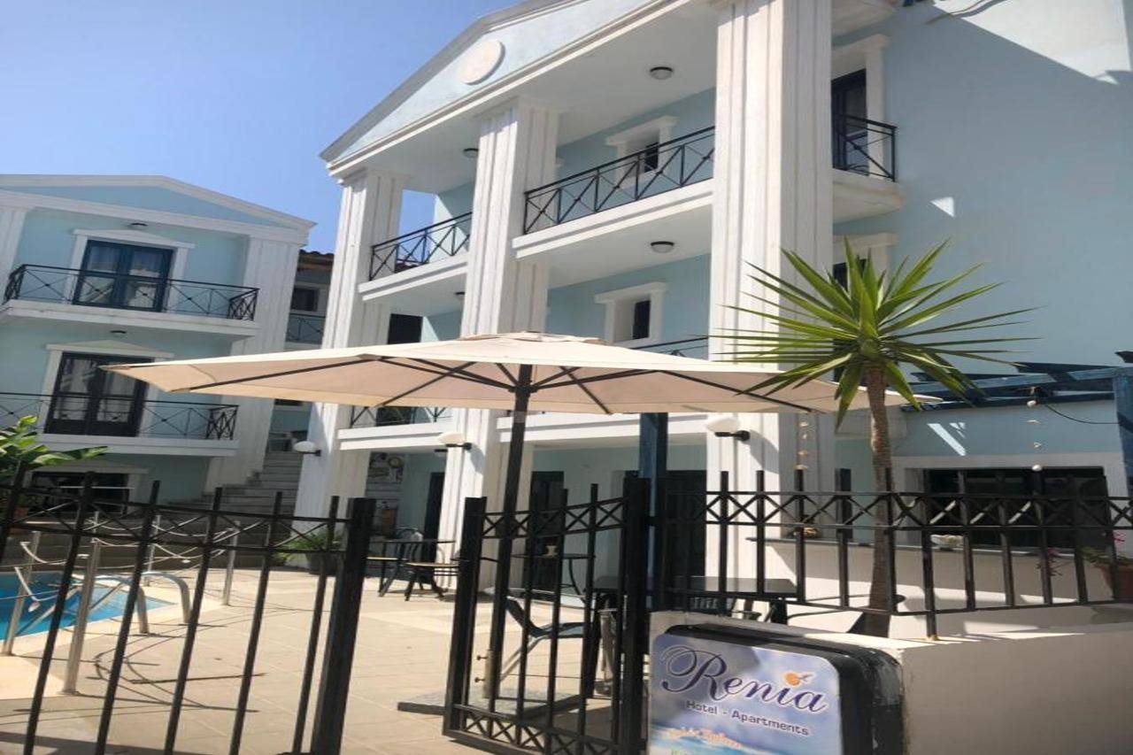 Renia Hotel