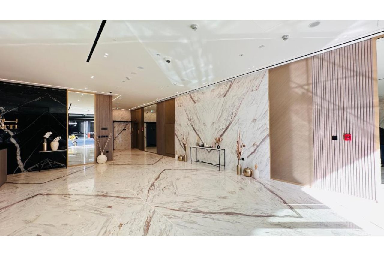 OYO 1291 Home Fully Furnished 1bed Apt @JVC