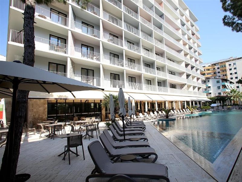 Durres Bay Hotel