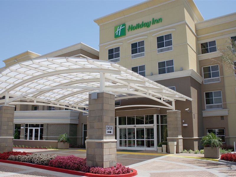 Holiday Inn Ontario Airport in Rancho Cucamonga!