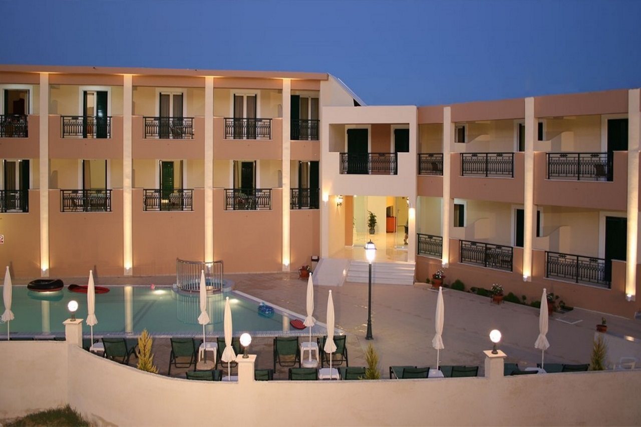 Timos Hotel