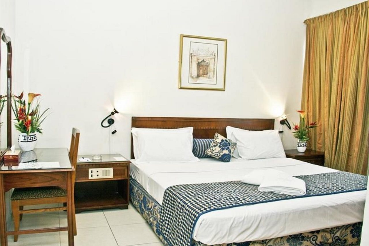 Ramee Guestline Hotel Apartment 2