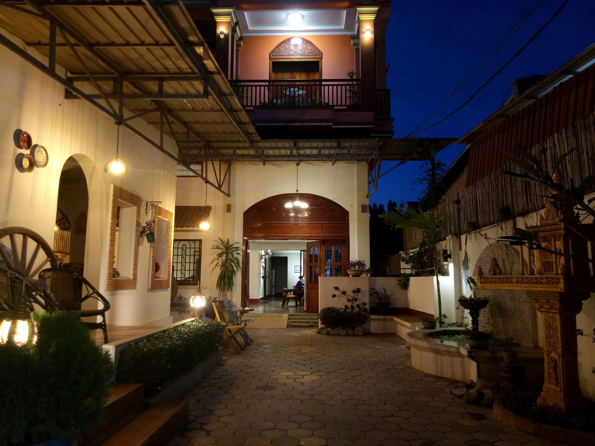 The Cashew Nut Guesthouse