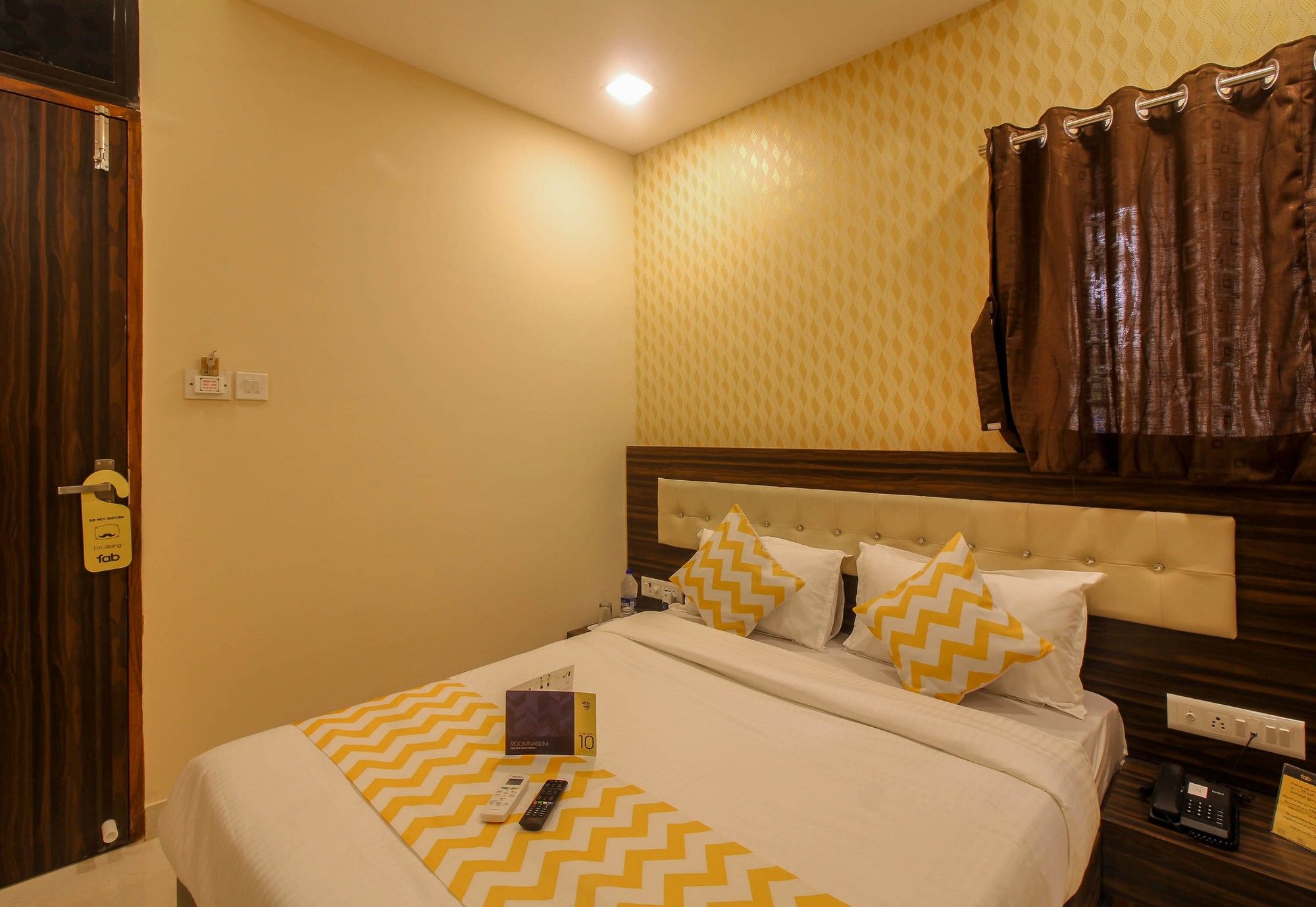 FabHotel Elite 59 Andheri East