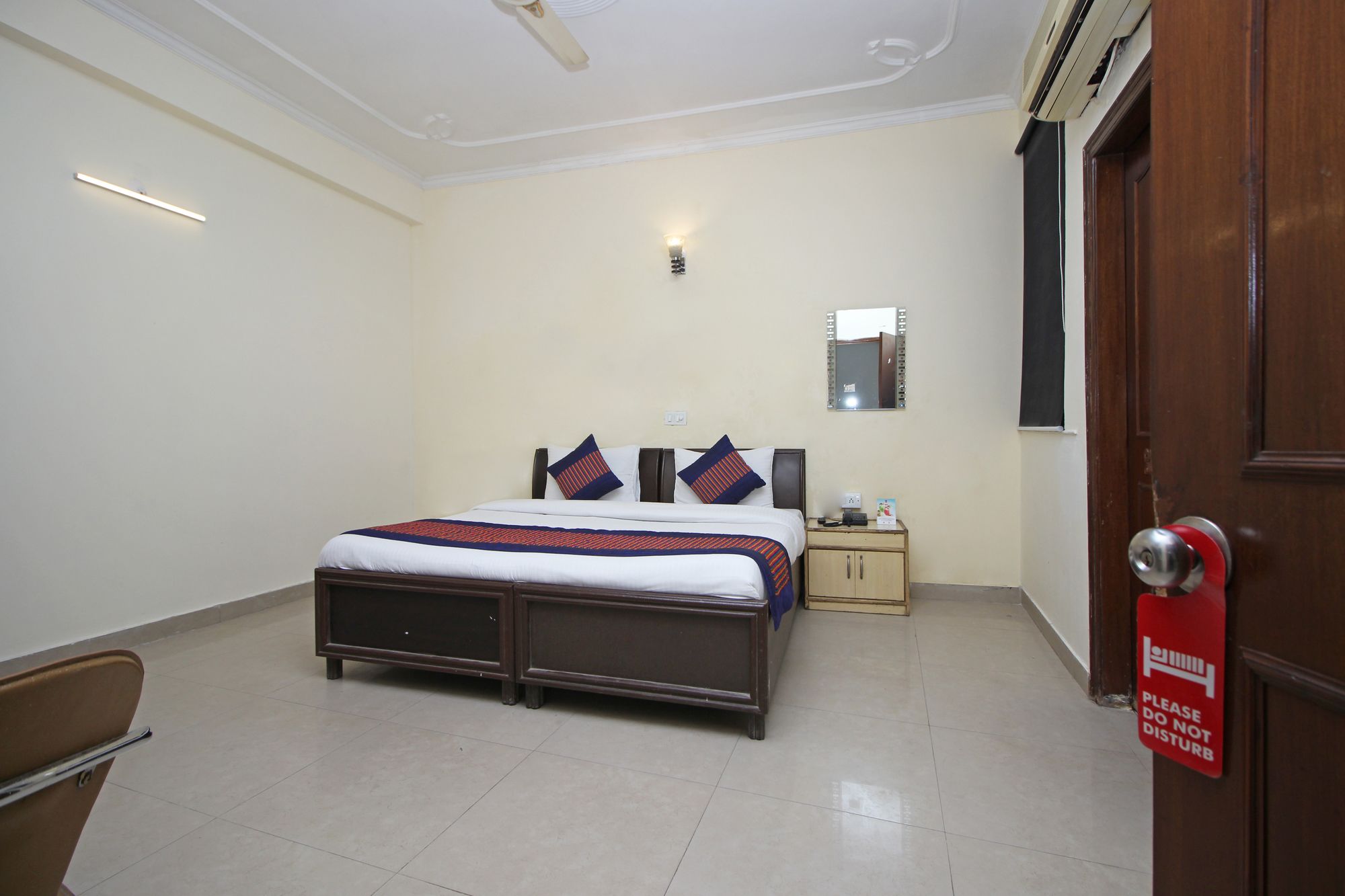 OYO 7619 Hotel Smart Stay