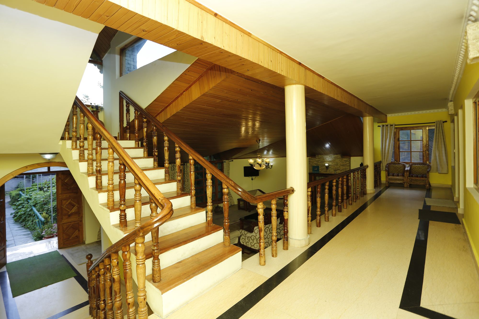 OYO 3296 Mahin Cottage