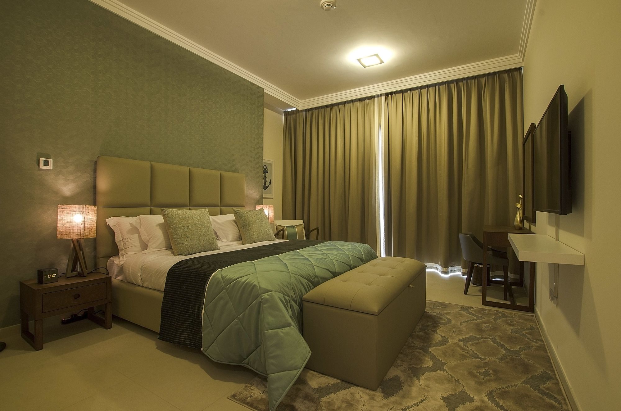 Al Bateen  by Deluxe Holiday Homes