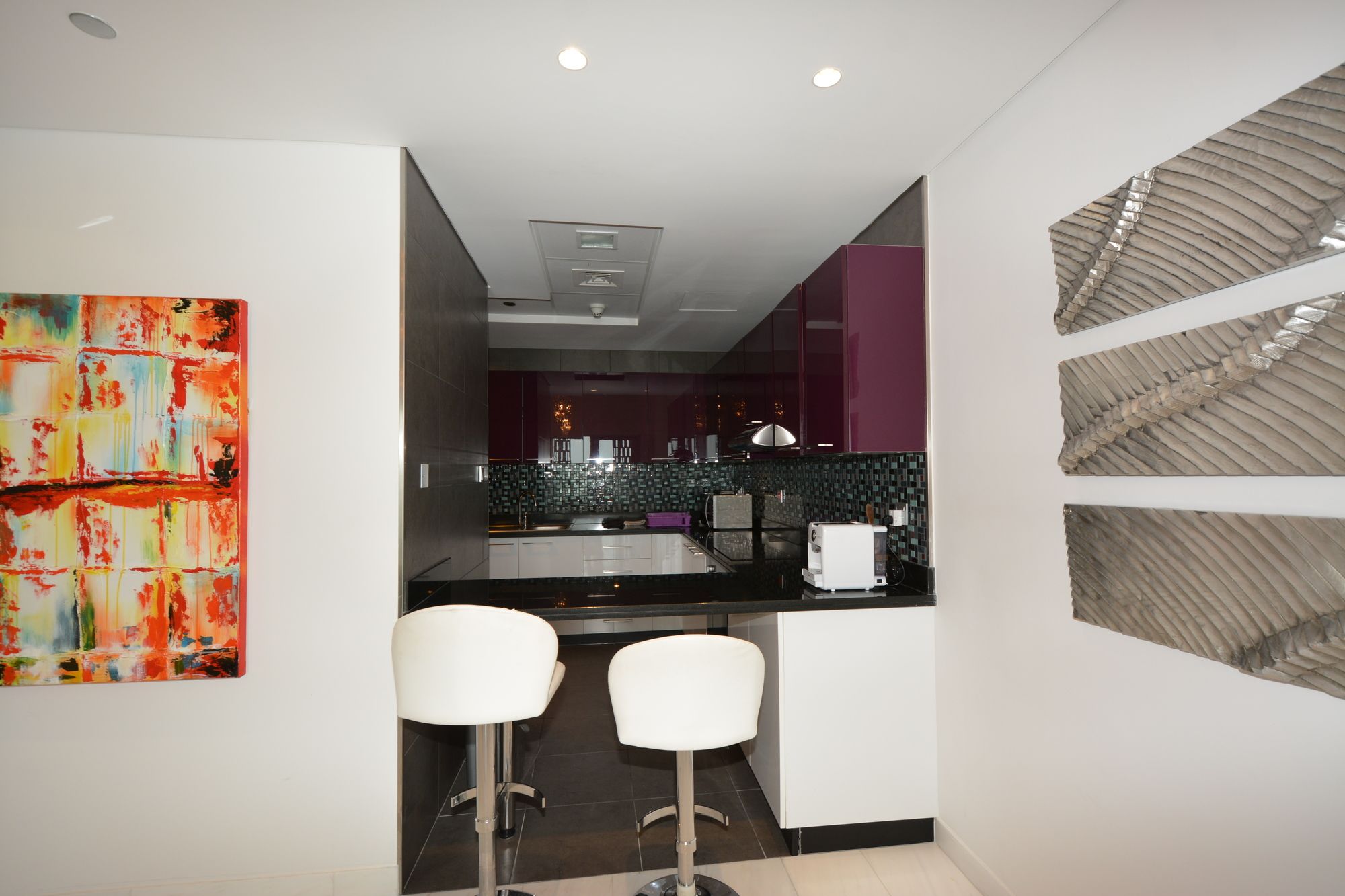 Cayan Tower by Deluxe Holiday Homes
