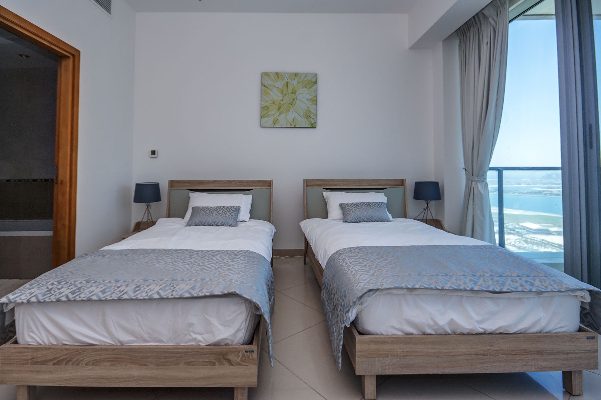 Trident Grand  by Deluxe Holiday Homes