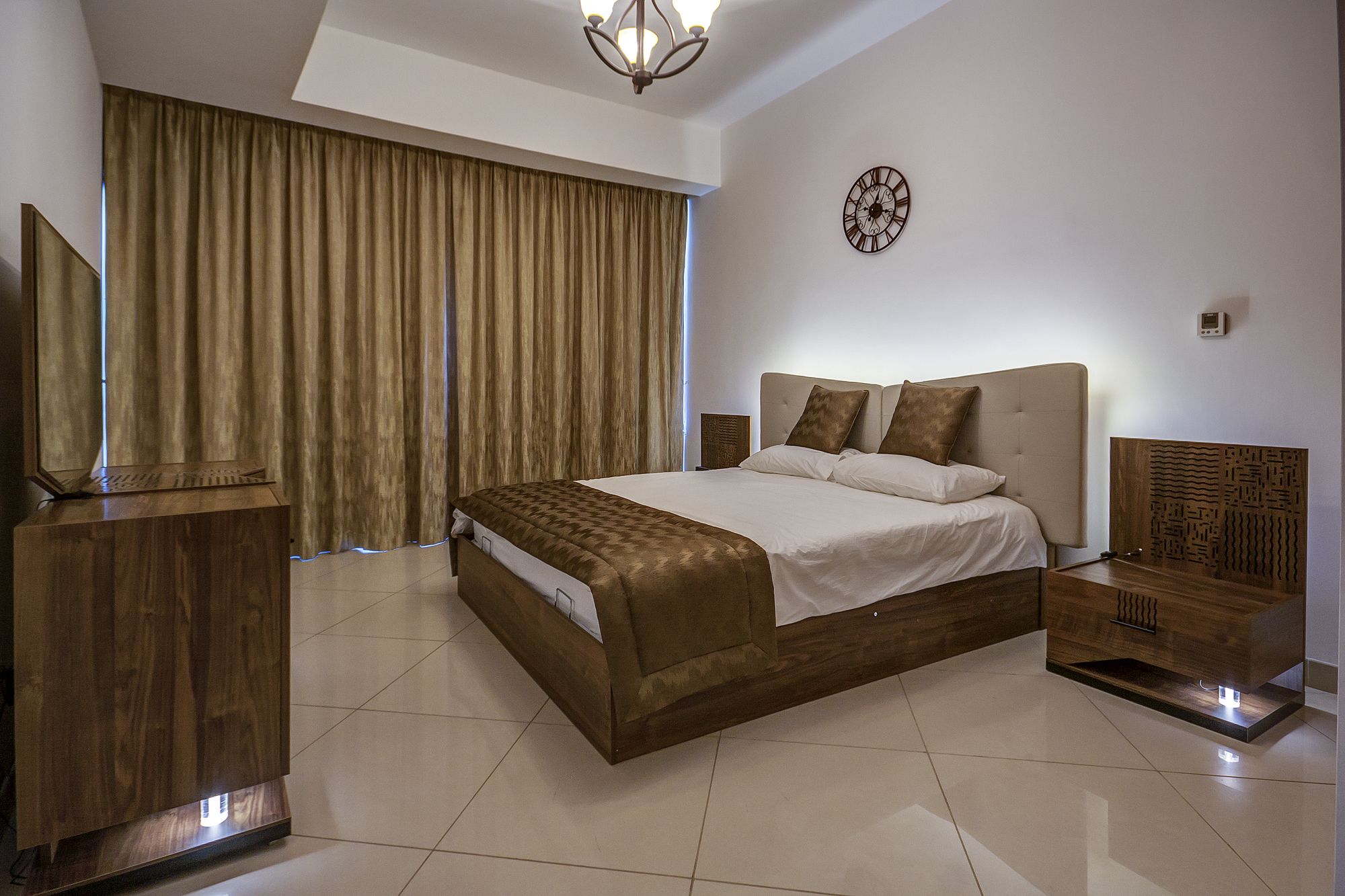 Trident Grand  by Deluxe Holiday Homes