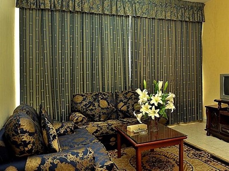 Liwa Plaza Hotel Apartments