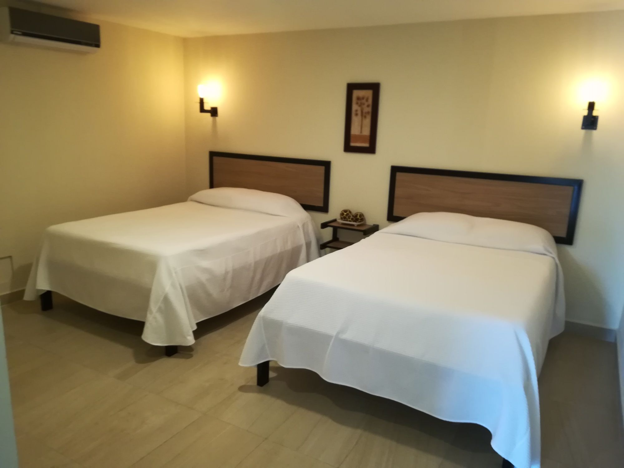 Brisas 10 Condos and Rooms