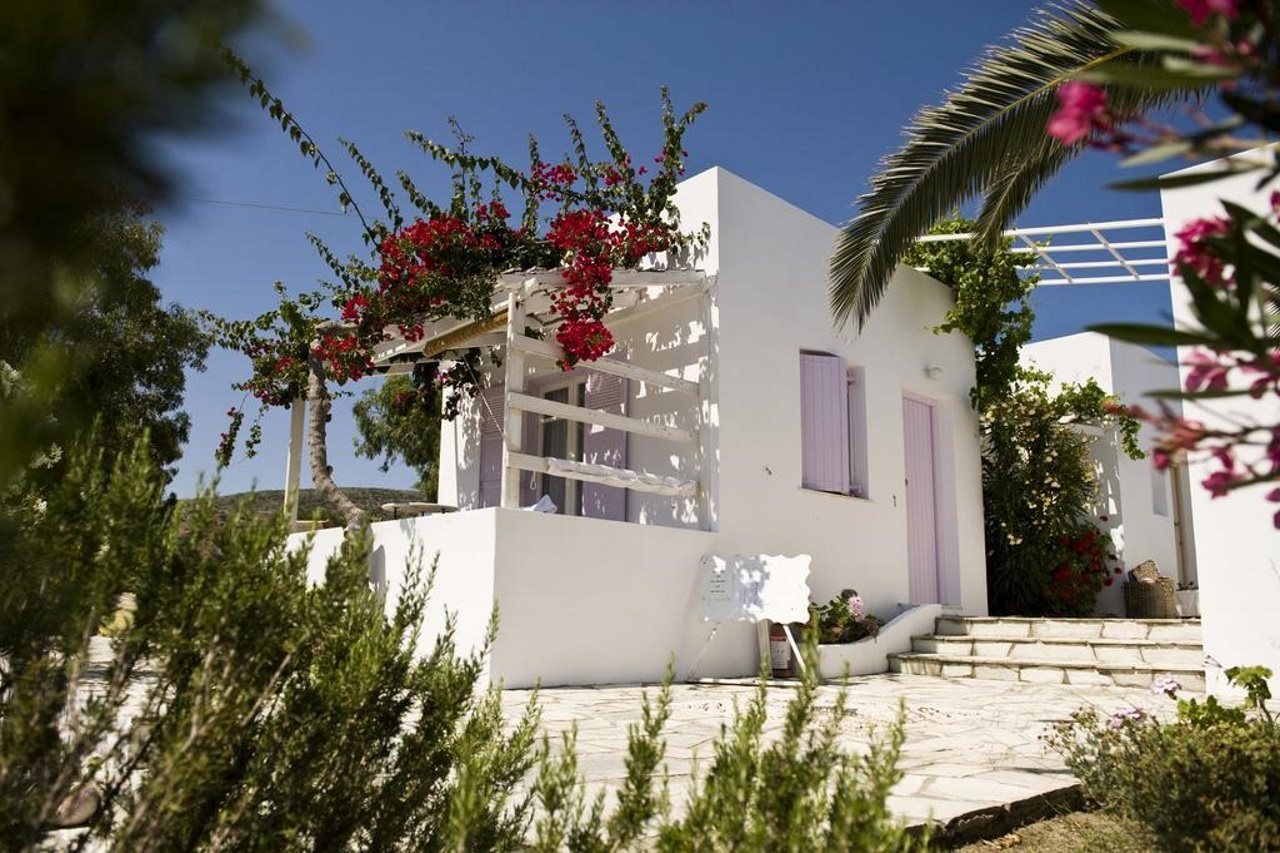 Kostantakis Cave Winery Residence