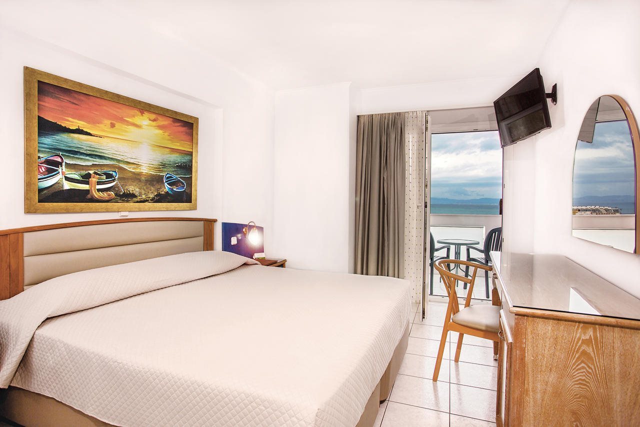 Kosta Palace City Hotel