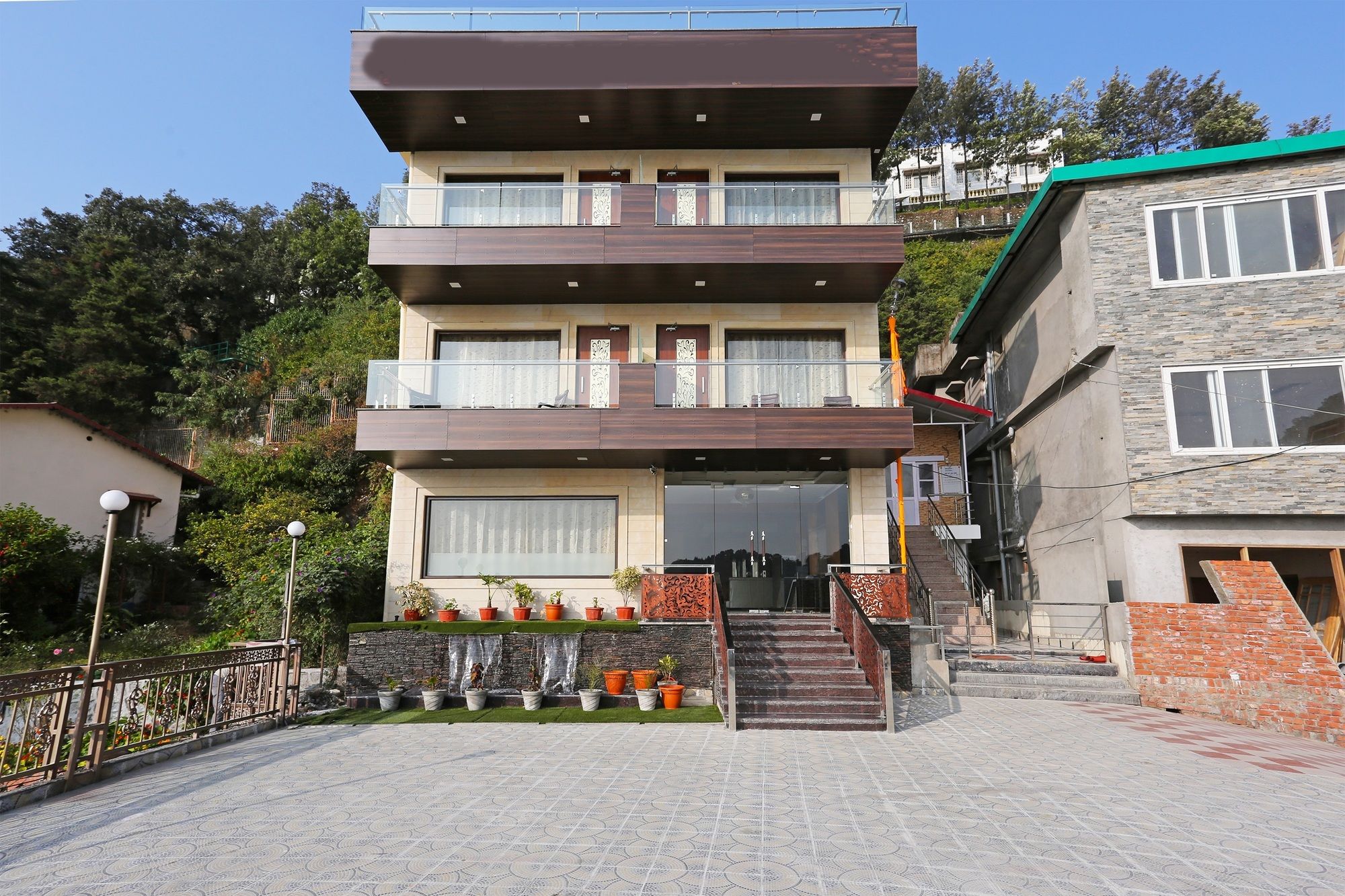OYO 10253 Hotel Winter Line INN